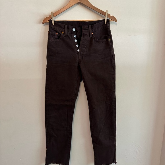 Brown Levi’s 501 - Picture 2 of 6